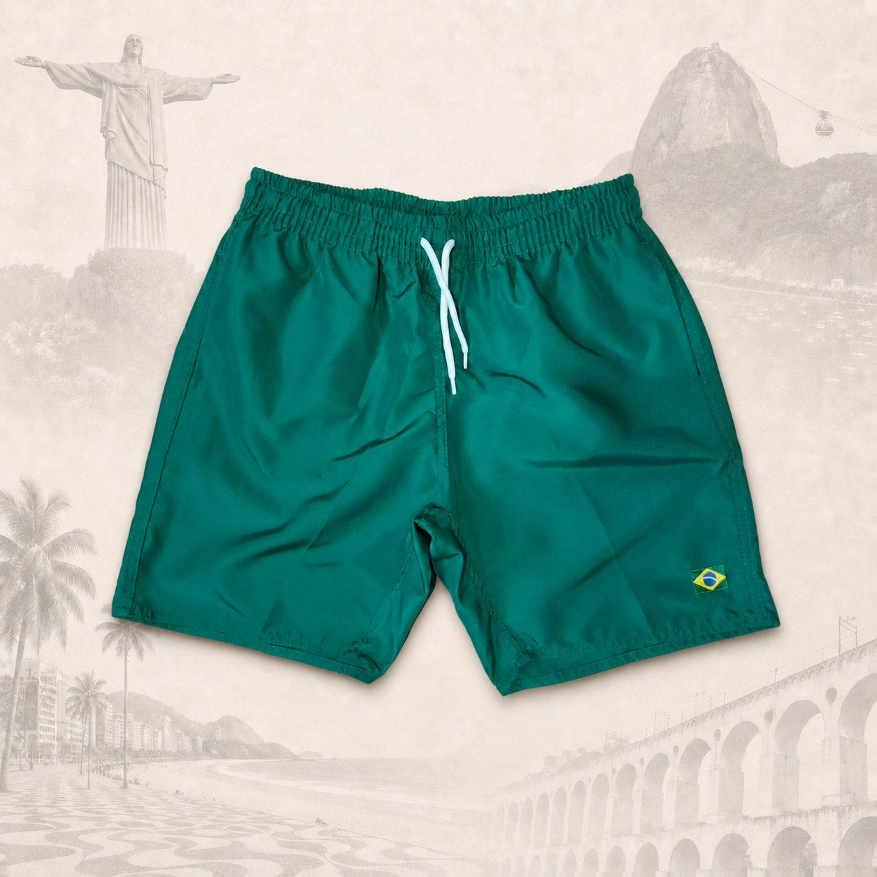 Short Essential Verde Bandeira — fundo claro do Rio
