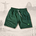 Short Essential Verde Floresta — fundo claro do Rio