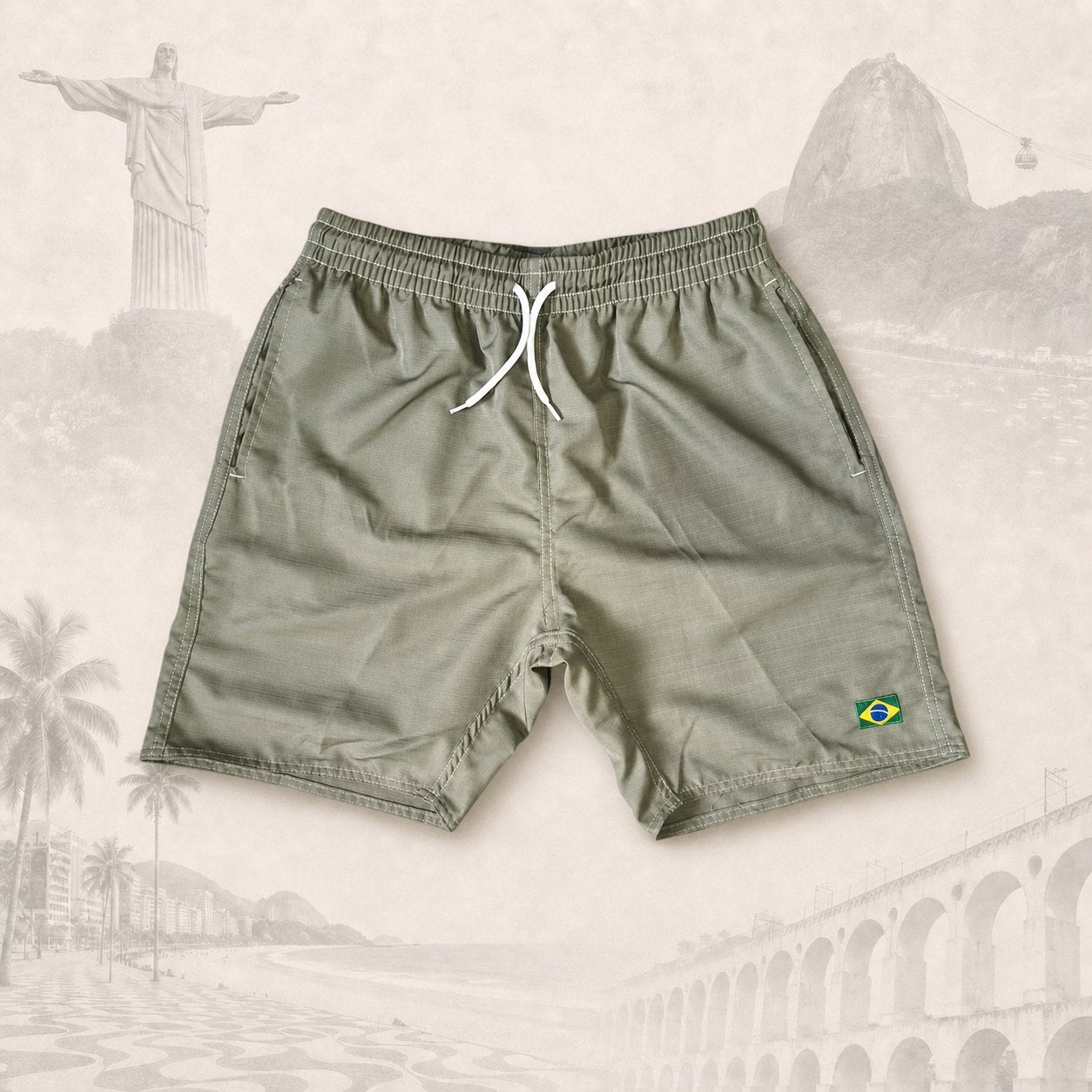 Short Essential Khaki — fundo claro do Rio