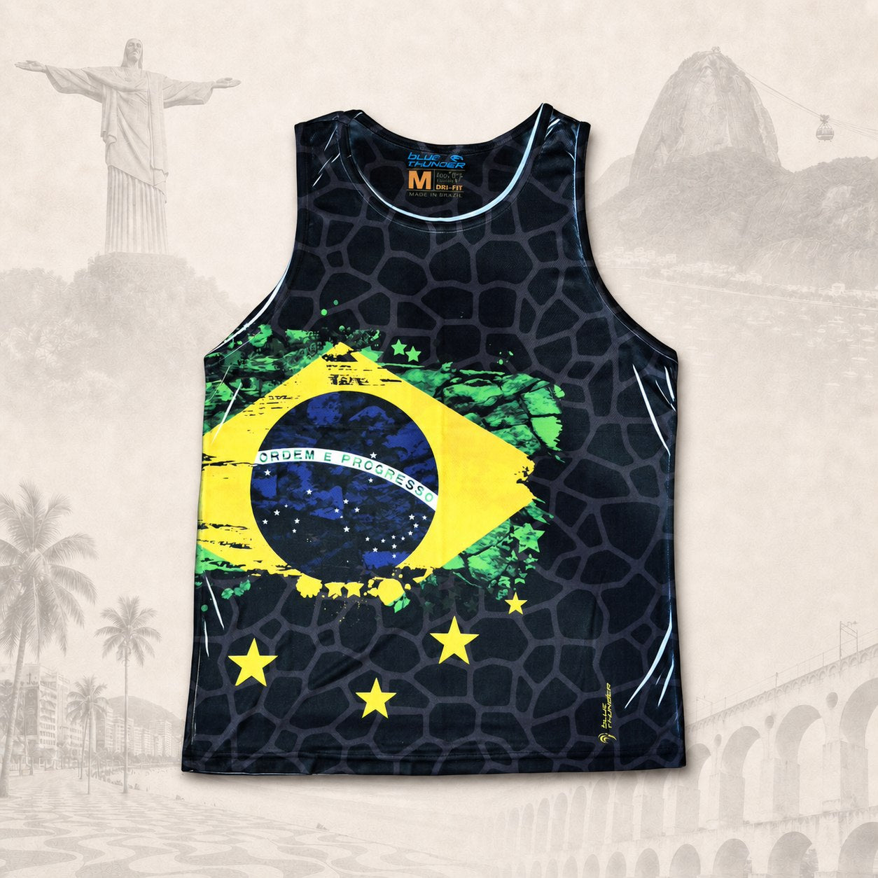 Regata Brasil Black Texture — fundo claro do Rio