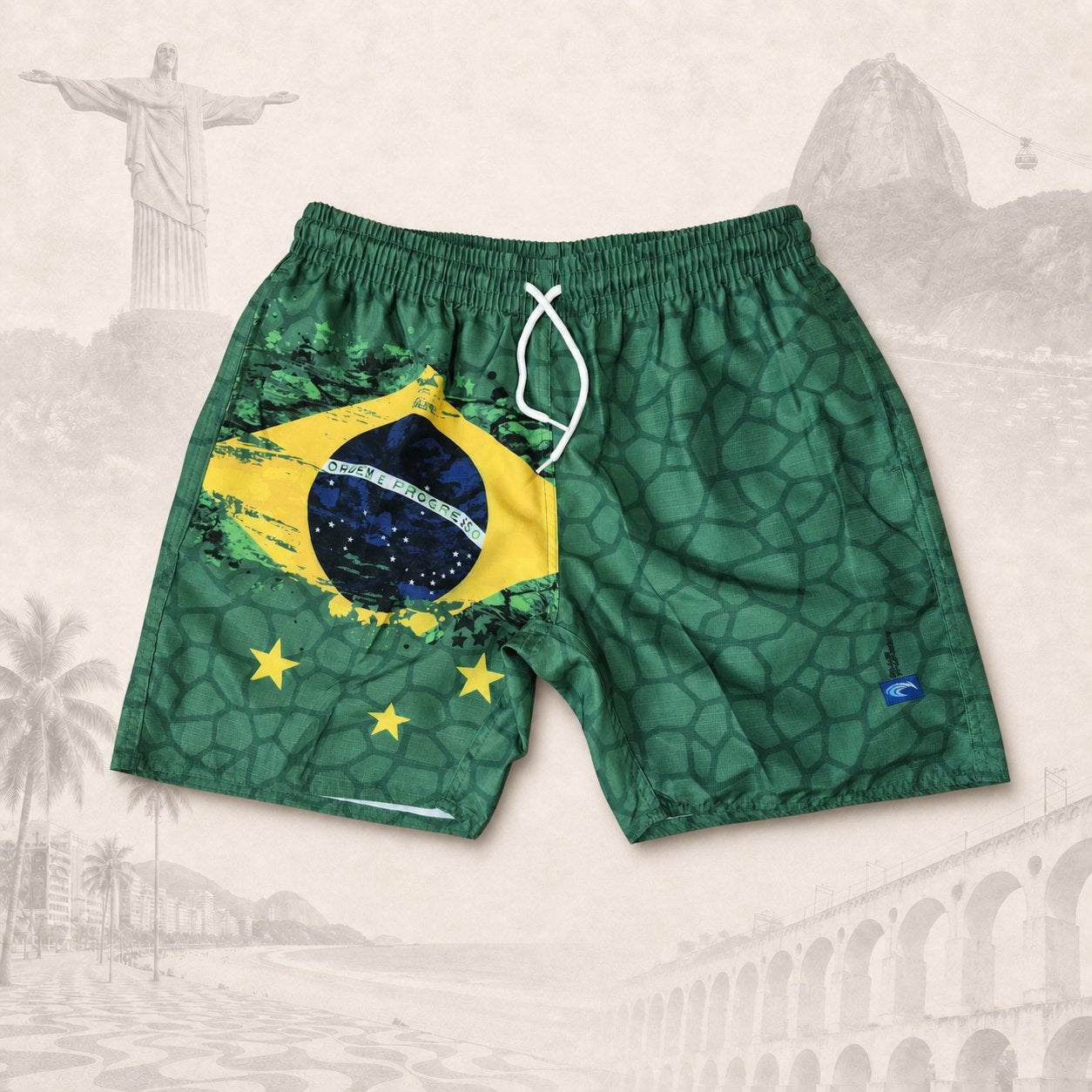 Short Brasil Verde Stone — fundo claro do Rio